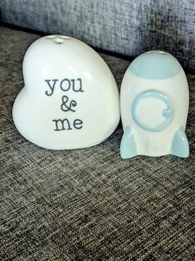 Heart & Rocket Salt and Pepper Shakers - White and Pale Blue